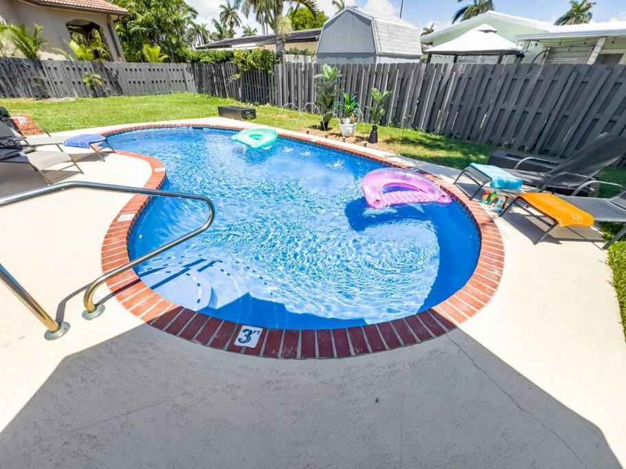 Amazing Home W Heated Pool 8 Mins To The Beach Lighthouse Point Exteriör bild