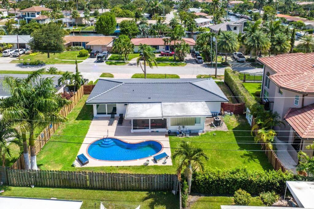 Amazing Home W Heated Pool 8 Mins To The Beach Lighthouse Point Exteriör bild